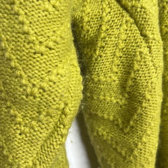 LISTICLE Chartreuse Green Popover 3/4 Button Cozy Knit Boho Sweater - Picture 5 of 11